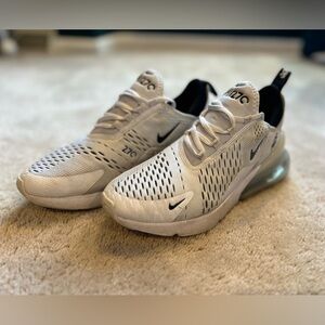 Women’s Nike air 270